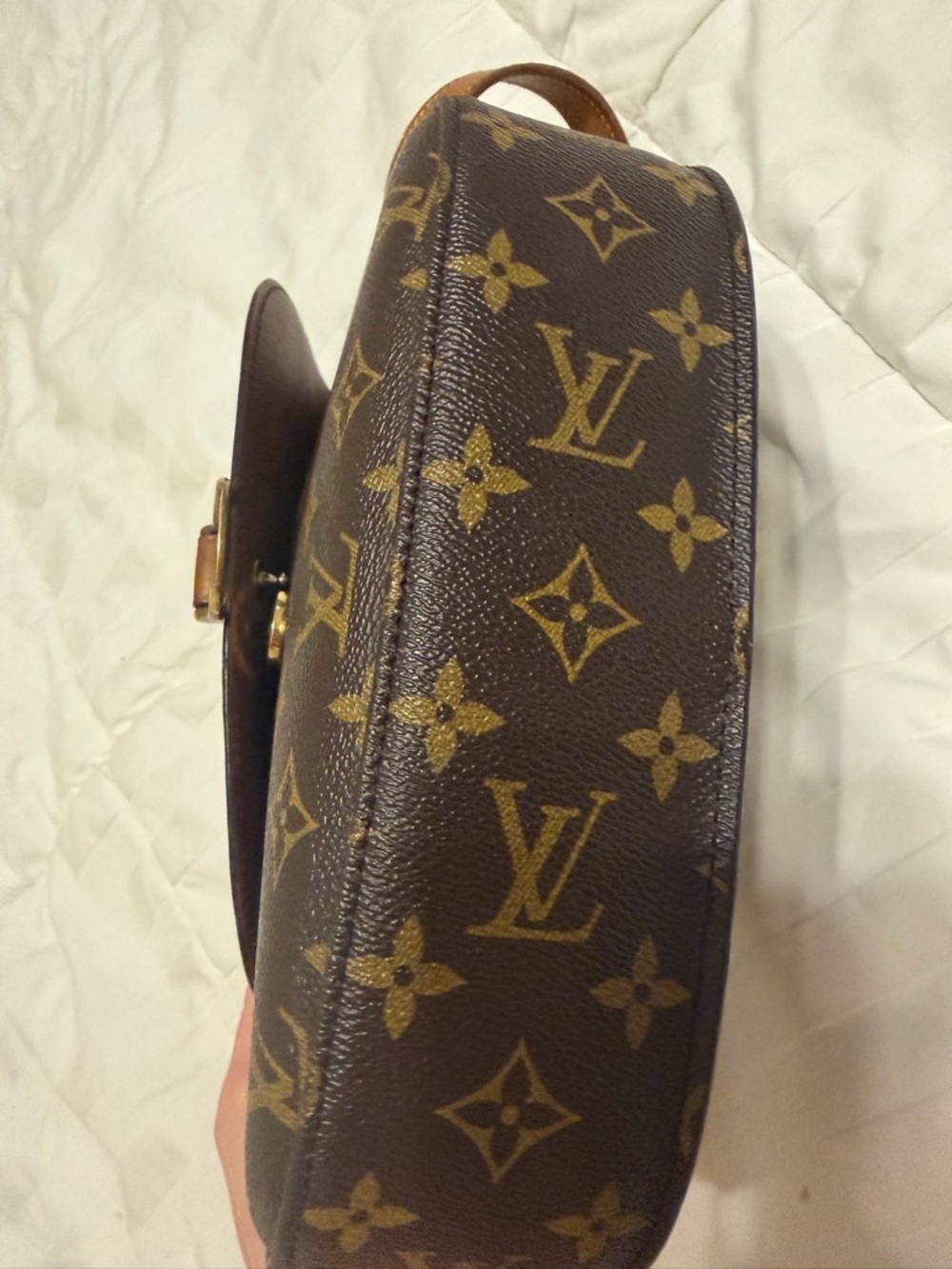 💯AUTHENTIC Louis Vuitton Monogram Saint Cloud Cross Bag - Picture 4 of 16